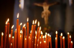 Bougies liturgiques : quand et pourquoi elles sont importantes -   Blog